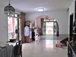 Richards Avenue (D19), Terrace #150220542